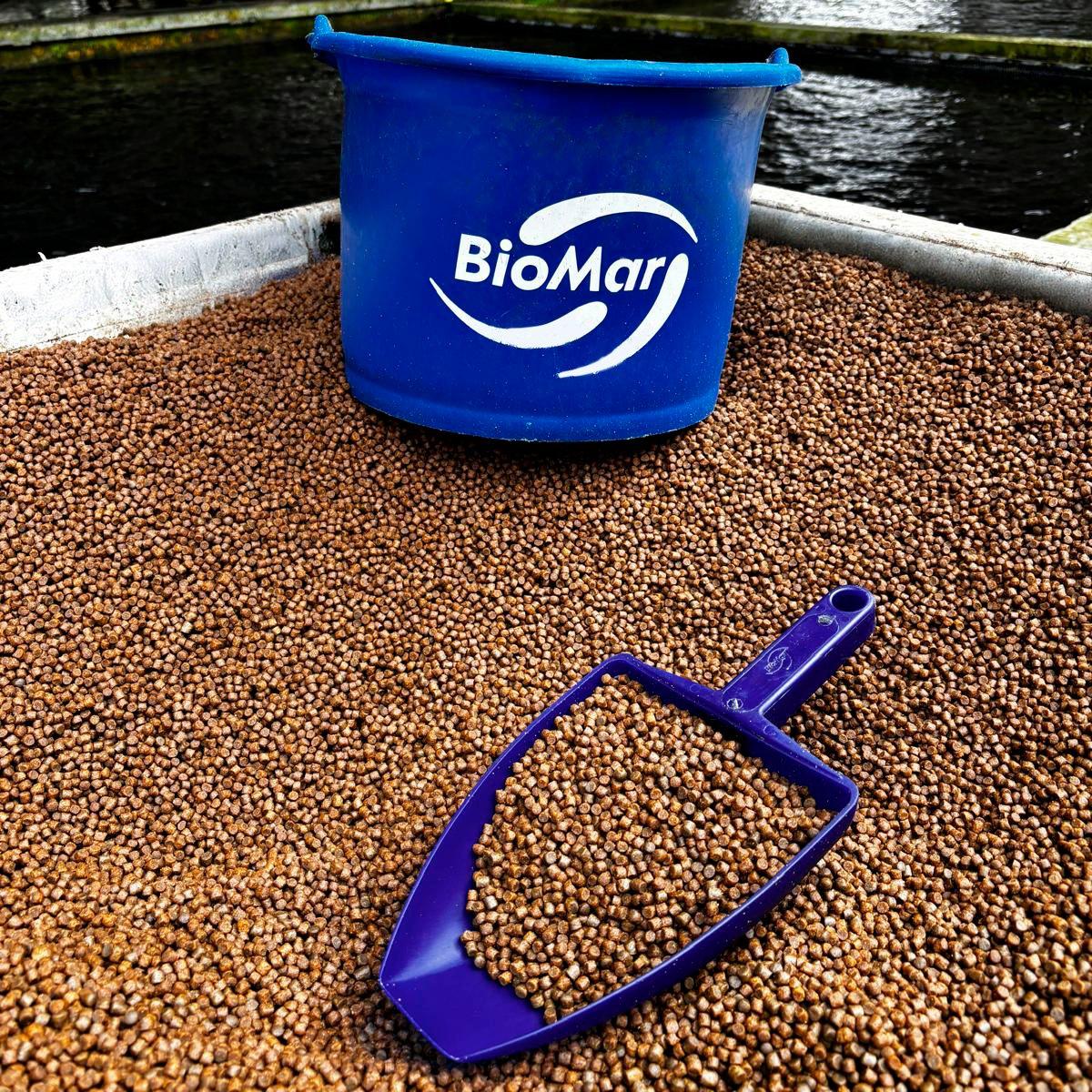 Feed-Farm-France-Bucket-PS_FR_042024_FishFarm-Lyon-IMG_2854-EDIT